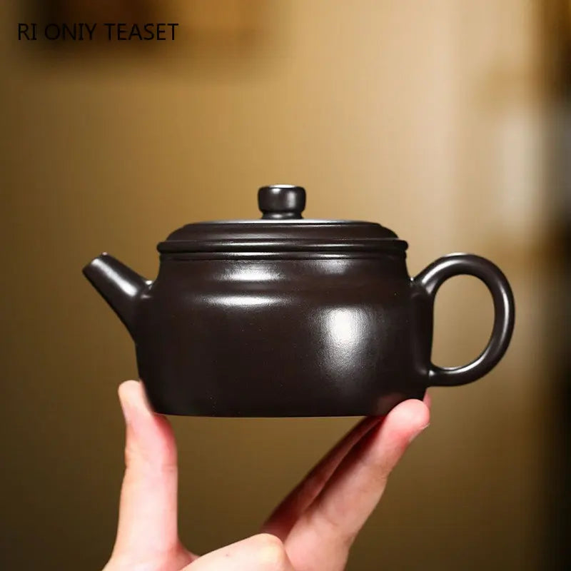 200ml Yixing Purple Clay Teapots Famous Handmade Tea Pot Raw Ore Black Vermillion Mud Kettle Chinese Authentic Zisha Tea Set