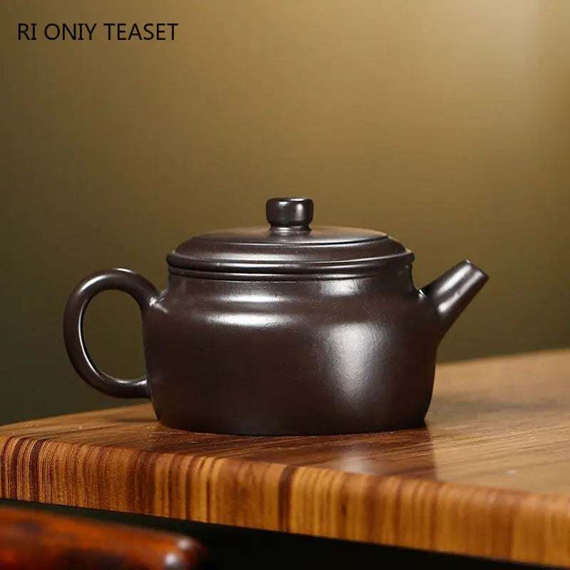 200ml Yixing Purple Clay Teapots Famous Handmade Tea Pot Raw Ore Black Vermillion Mud Kettle Chinese Authentic Zisha Tea Set