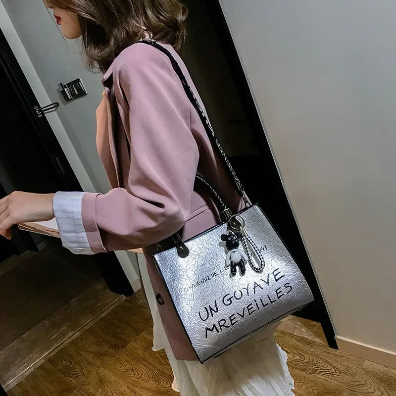 2020 Summer New Fashion Luxury Designer Brand Handbag Women Large Capacity Shoulder Bags Casual Tote Simple Top-handle HandBags