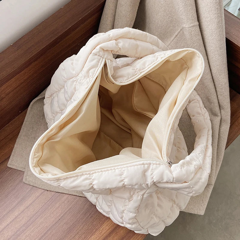 2021 New Winter Soft Down Fabric Shoulder Bag Branded Quality Women's Designer Big Capacity Underarm Pack Large Female Purses