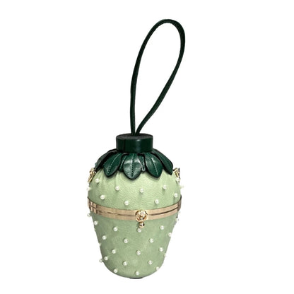 2023 New Strawberry Shaped Clutch Crossbody Bag Lady Purse Wedding Party Evening Bag for Women Girl Cocktail Shoulder Chain Bags