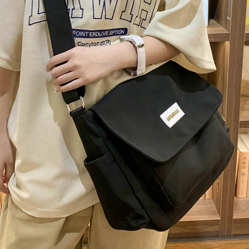 2023 New Woman Shoulder Bag Casual Nylon Ladies Book Crossbody Pack High Quality