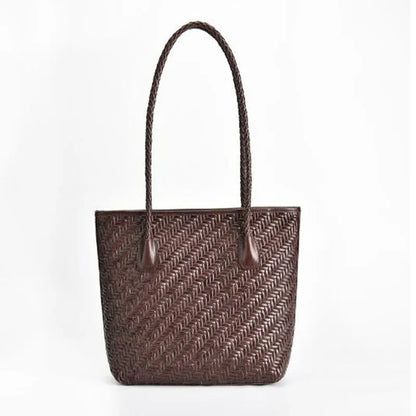2023 New first layer cowhide woven shoulder bag Vintage leather handmade ladies Tote shopping bag large capacity