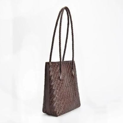 2023 New first layer cowhide woven shoulder bag Vintage leather handmade ladies Tote shopping bag large capacity