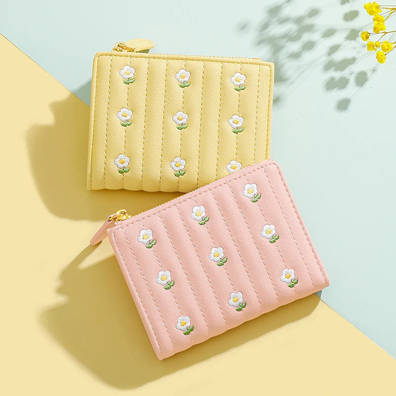 2023 New ins Korean Style Flower Embroidered Wallets for Ladies Mini Short Change Bag Women Multi-functional Card Coins Purse