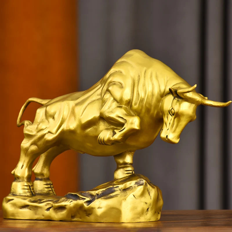 2023 foreign business guest company office boss GIFT  High grade lucky gold copper bull Ornament Lucky Sculpture BAR Living ROOM