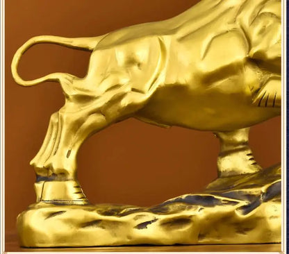 2023 foreign business guest company office boss GIFT  High grade lucky gold copper bull Ornament Lucky Sculpture BAR Living ROOM