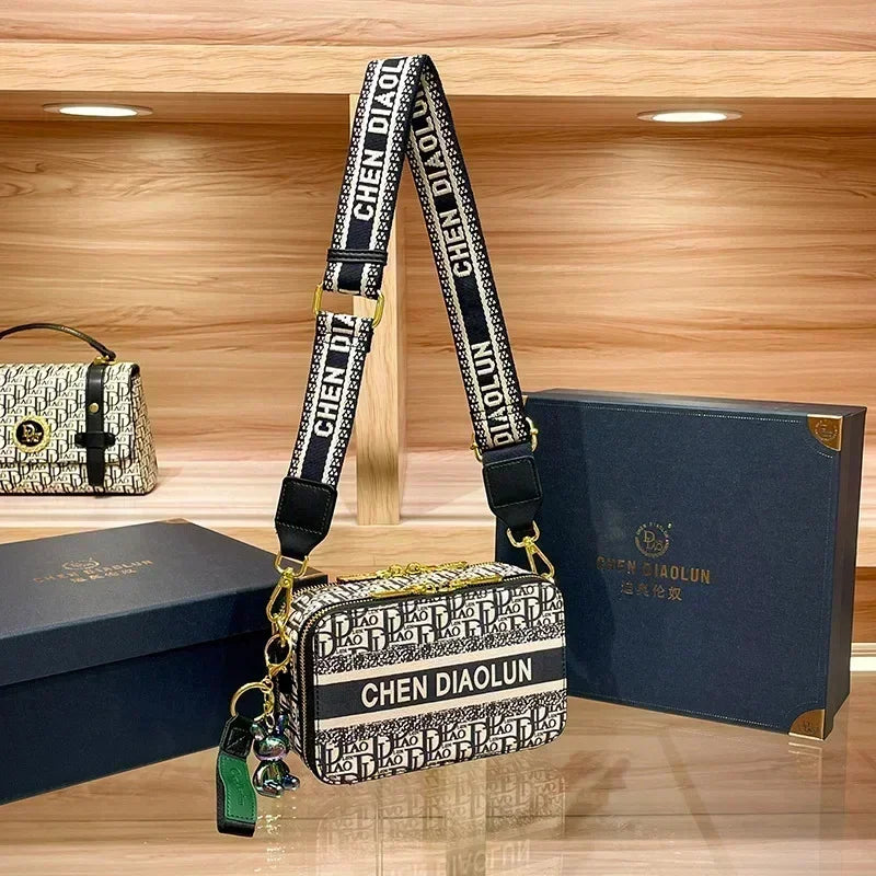 2024 Large Capacity Shoulder Cross-body Pillow Bag High Quality Printed Luxury Fashion Women Purse And Handbags