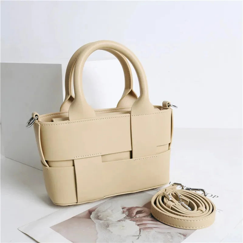 2024 Leather Women's Summer New Trendy Niche High-end Woven Handbag Shoulder Messenger Bag Fashion Explosion