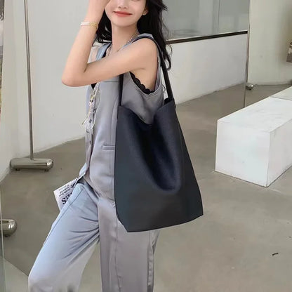 2024 Motingsome Soft Cowhdie Minimalism Women Bucket Bag Elegant French Style Lady Large Tote Bag Luxury Thick Real Leather Bag