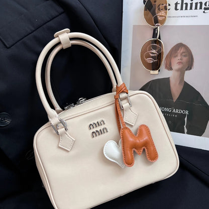 2024 New Bowling Bag for Women Small and Large Capacity Boston Pillow Bag Soft Leather Fashion Handheld Crossbody Bag