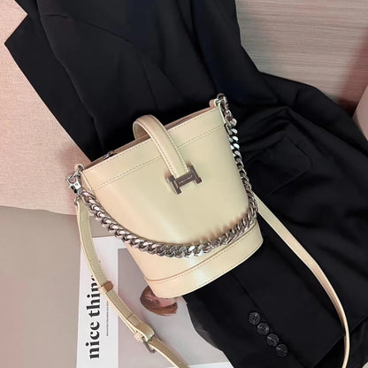 2024 New Candy Color H-Button Spliced Chain Single Shoulder Crossbody French fries Bag Simple and Casual Trendy Bucket Bag