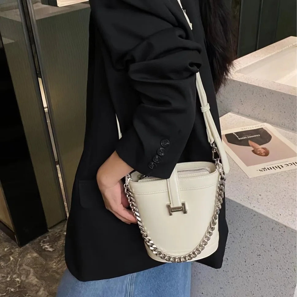 2024 New Candy Color H-Button Spliced Chain Single Shoulder Crossbody French fries Bag Simple and Casual Trendy Bucket Bag