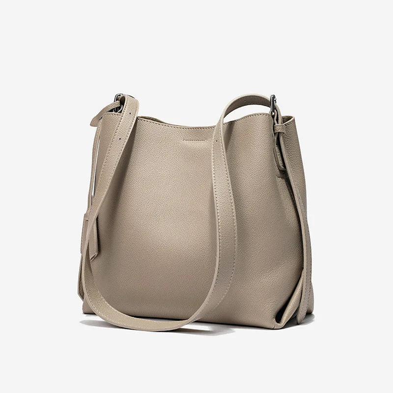2024 New Cowhide Genuine Leather Bucket Bag Simple Large Capacity Elegant Commuter Shoulder Bags Luxury Solid Color Tote Purses