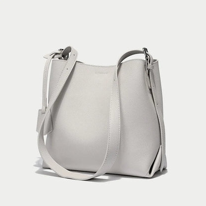 2024 New Cowhide Genuine Leather Bucket Bag Simple Large Capacity Elegant Commuter Shoulder Bags Luxury Solid Color Tote Purses
