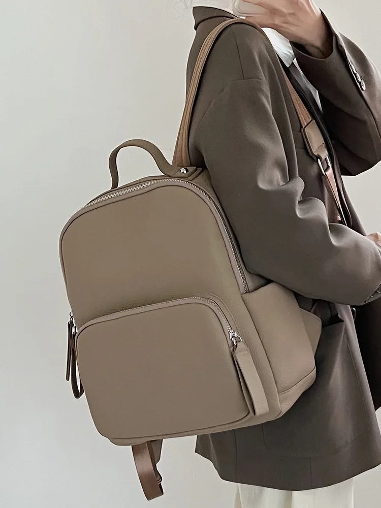2024 New Cowhide Leather Shoulder Bags Large Capacity Practical Versatile Travel Bag Fashion Design Female School Laptop Bookbag