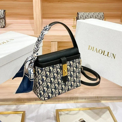 2024 New Embroidery Fashion Box Cosmetic Totes High Quality Shoulder Messenger Bags Luxury Casual Women Purse And Handbags
