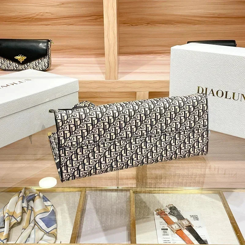 2024 New Embroidery Large Capacity Casual Totes Luxury Fashion Shoulder Bags Famous Designer Women Purse And Handbags Sac A Main