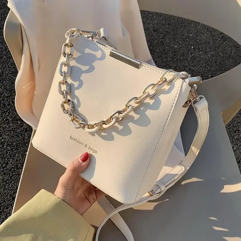 2024 New Fashion Chain Portable Bucket Bag Single Shoulder Crossbody Bag Designer Bags Designer Bags Luxury