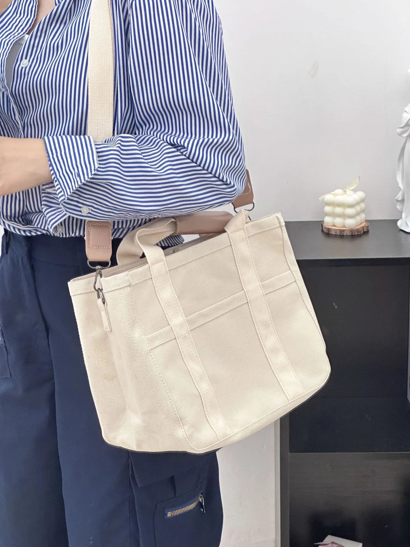 2024 New Fashionable Multifunctional Handbag Lightweight Single Shoulder Crossbody Canvas Bag For Women