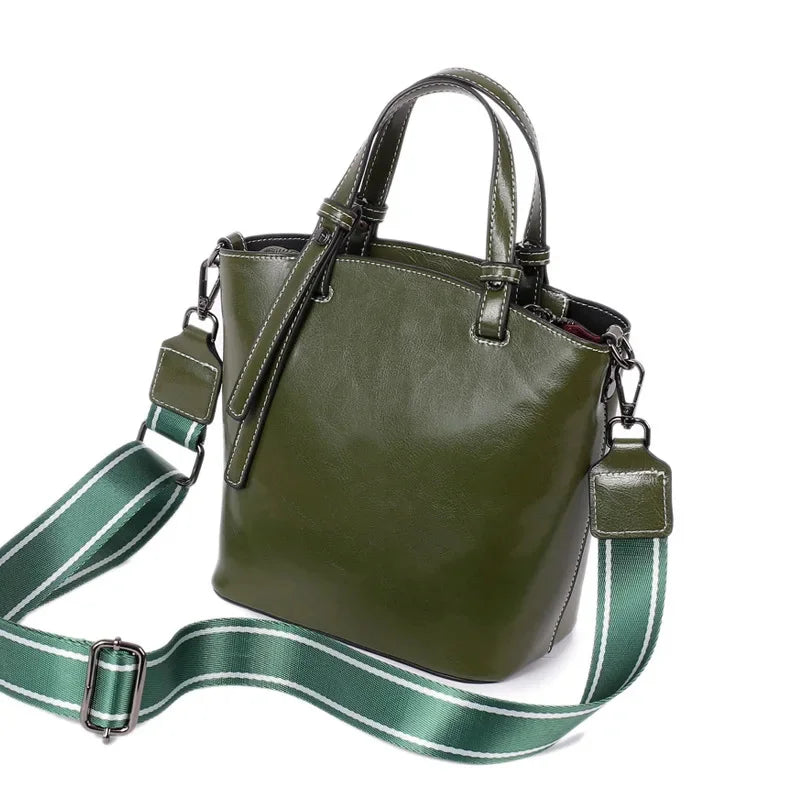 2024 New Female Handbag Cowhide Messenger Fashion One-shoulder Bucket Lady Travel Bag