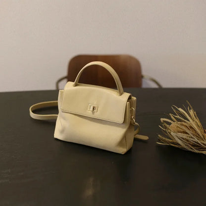 2024 New First Layer Soft Cowhide Commuting Bag Portable One-Shoulder Retro Large Capacity Crossbody Bag for Women Luxury Bag