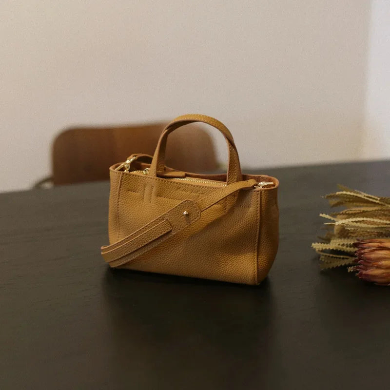 2024 New French Mini Tote Bag First Layer Cowhide Fashion Handbag Genuine Leather Shoulder Bag Designer Bags Luxury