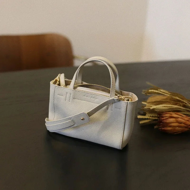 2024 New French Mini Tote Bag First Layer Cowhide Fashion Handbag Genuine Leather Shoulder Bag Designer Bags Luxury