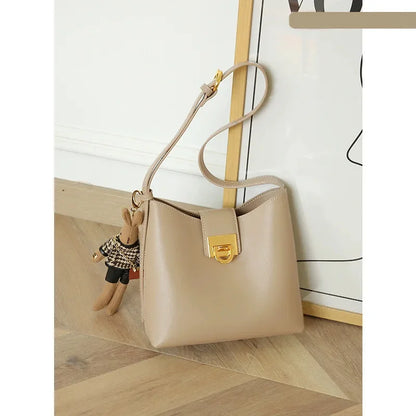 2024 New French Niche Bucket Women's Shoulder Trendy Fashionable All-match Crossbody Bag