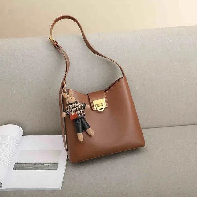2024 New French Niche Bucket Women's Shoulder Trendy Fashionable All-match Crossbody Bag