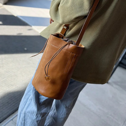 2024 New Genuine Leather Drawstring Bucket Bag Vintage Elegant High Quality Crossbody Shoulder Handbags Solid Casual Bolsas