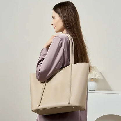 2024 New Genuine Leather Tote Bag Summer Handheld Cowhide Commuter Shoulder Bag Women's Large Capacity