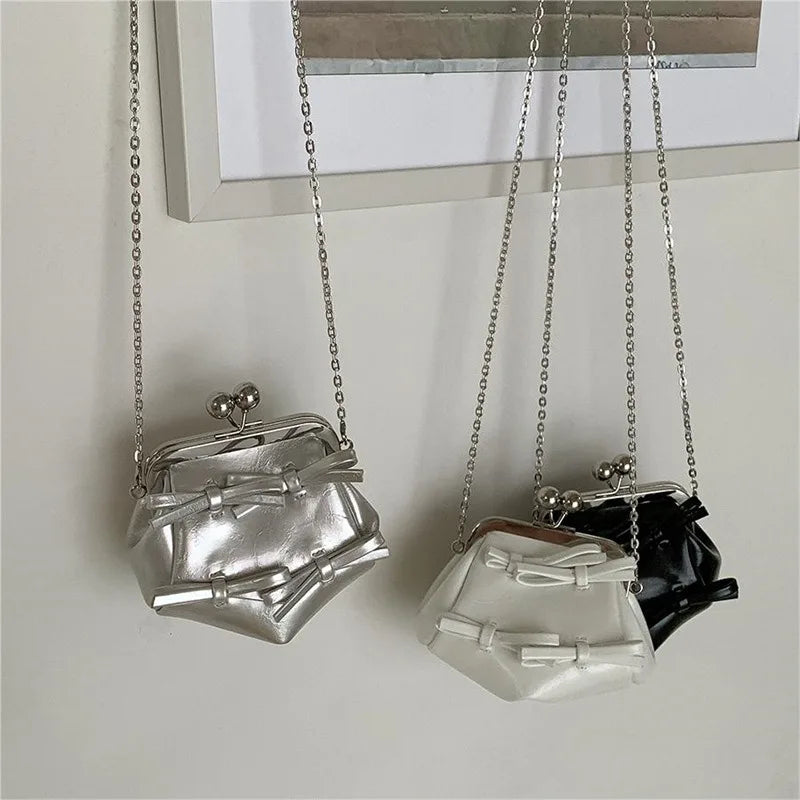 2024 New Korean Chic Crossbody Chain Bag Fashion Sweet Bow Large Capacity Shoulder Handbags Female All-match Bolsas Mujer