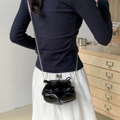 2024 New Korean Chic Crossbody Chain Bag Fashion Sweet Bow Large Capacity Shoulder Handbags Female All-match Bolsas Mujer