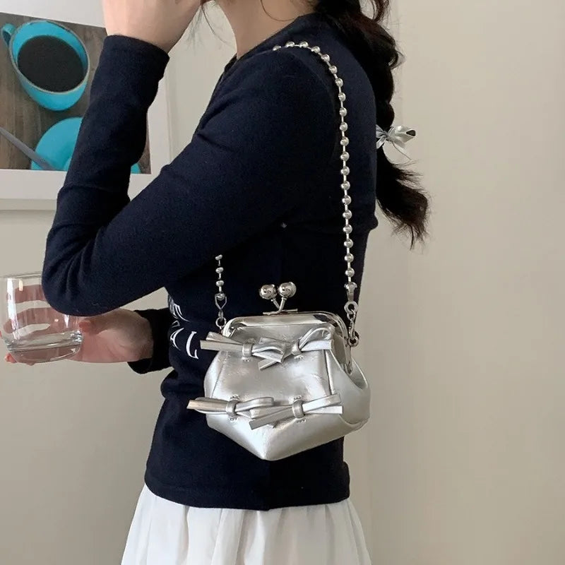 2024 New Korean Chic Crossbody Chain Bag Fashion Sweet Bow Large Capacity Shoulder Handbags Female All-match Bolsas Mujer