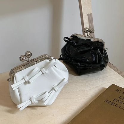 2024 New Korean Chic Crossbody Chain Bag Fashion Sweet Bow Large Capacity Shoulder Handbags Female All-match Bolsas Mujer