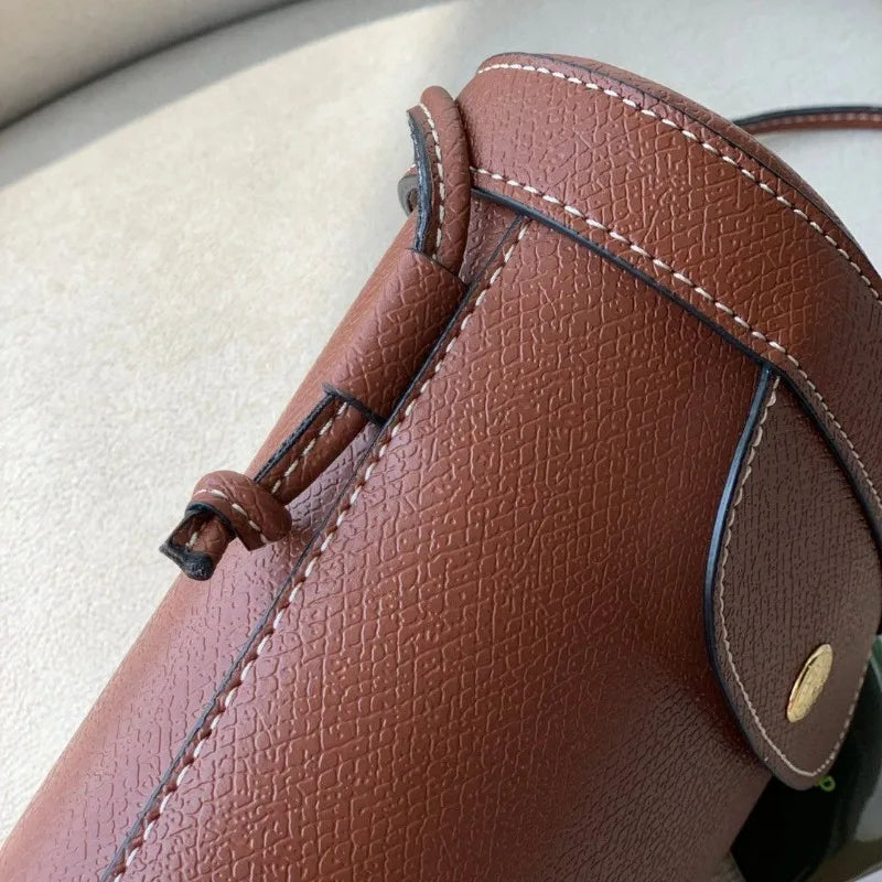 2024 New Mini Bucket Crossbody Cellphone Pouch Trendy All-match Box Bags Versatile Casual Commuter Travel Shopping Handbags
