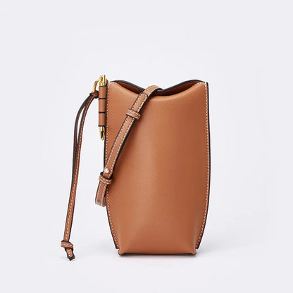 2024 New Mobile Phone European and American Retro Mini Shoulder Messenger Cow Leather Women's Bag