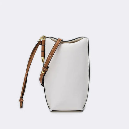 2024 New Mobile Phone European and American Retro Mini Shoulder Messenger Cow Leather Women's Bag