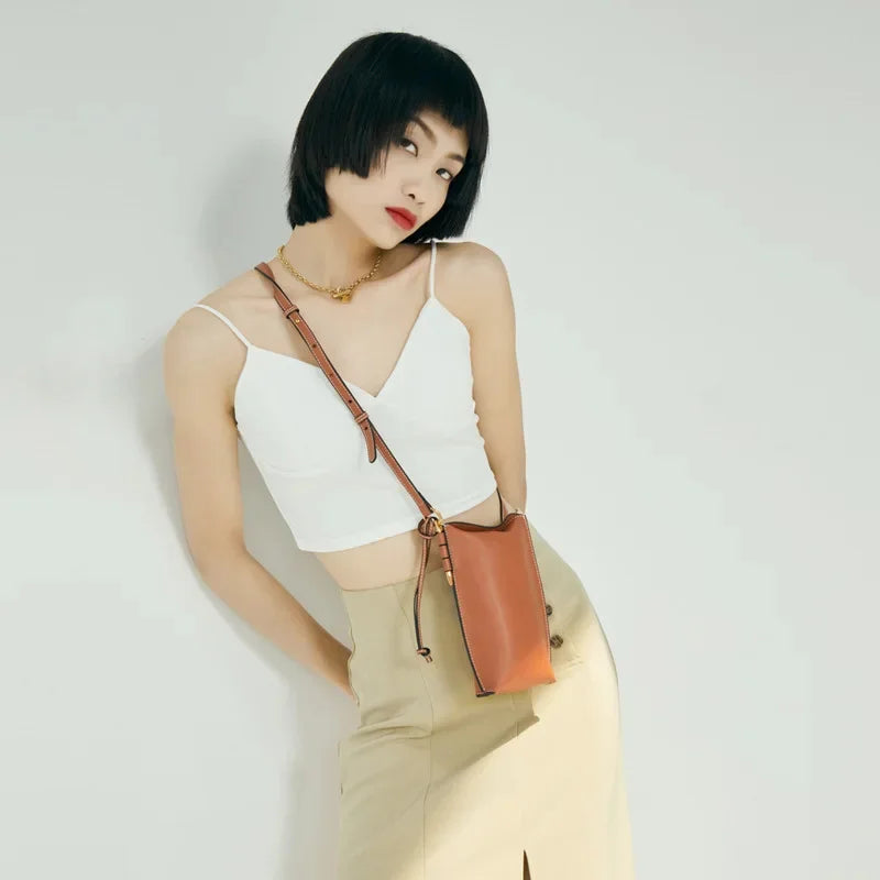 2024 New Mobile Phone European and American Retro Mini Shoulder Messenger Cow Leather Women's Bag