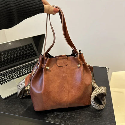 2024 New Retro Fashion Simple Bucket Bag Solid Color One Shoulder Messenger Bag Women Bag Designer Bags Luxury