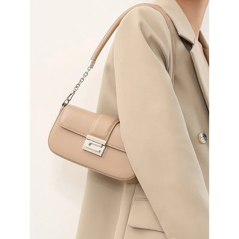 2024 New Simple Elegant Armpit Bag Solid All-match Commuter Chain Small Square Bags Minority Leather Texture Handbags Purses