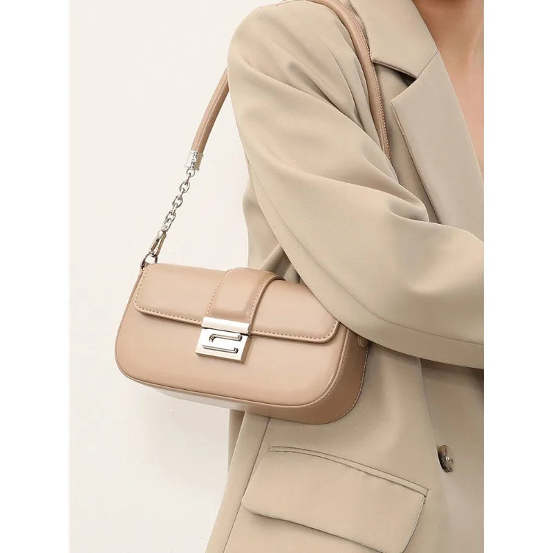 2024 New Simple Elegant Armpit Bag Solid All-match Commuter Chain Small Square Bags Minority Leather Texture Handbags Purses