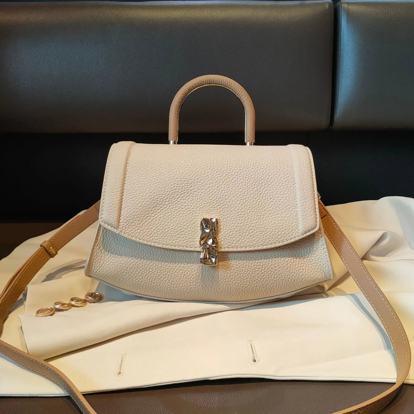2024 New Trend Light Luxury Ladies Leather Bag Commuter All-match Crossbody Handbags Large Capacity Versatile Purse Bolsos