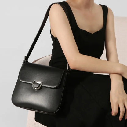 2024 New Underarm Shoulder Bags Korean Chic Spring Summer All-match Crossbody Handbags Niche Designer Commuter Elegant Bolsas