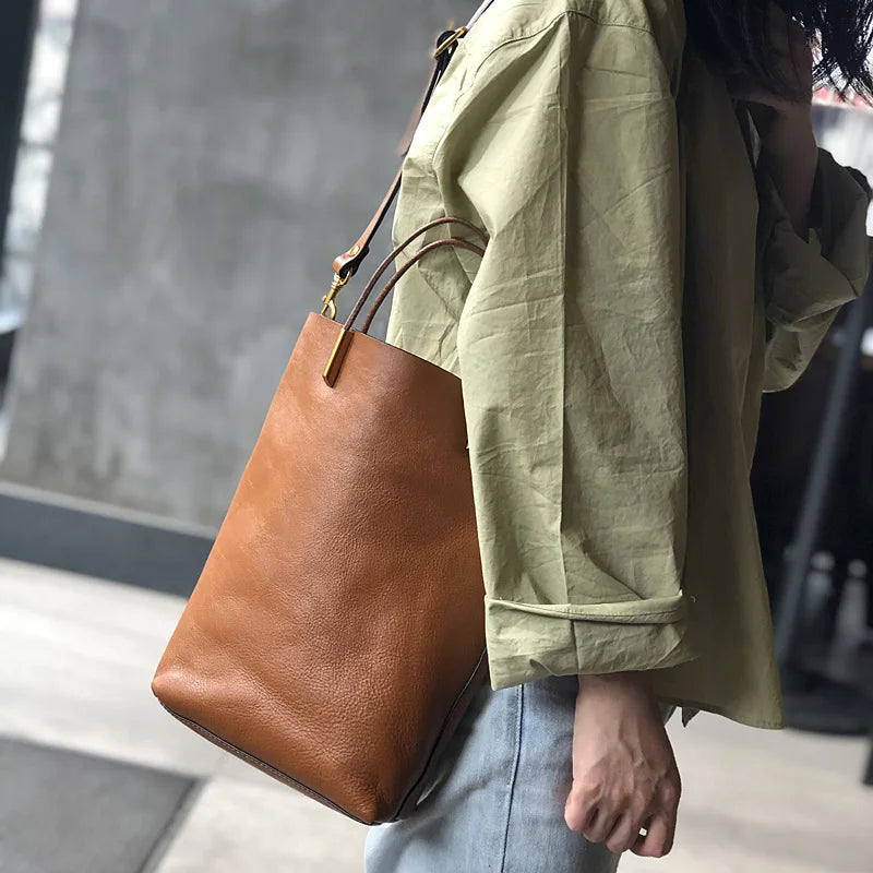 2024 New Vintage Genuine Leather Women Shoulder Bag Simple Fashion Large Capacity Versatile Handbags Casual Commuter Bolsas