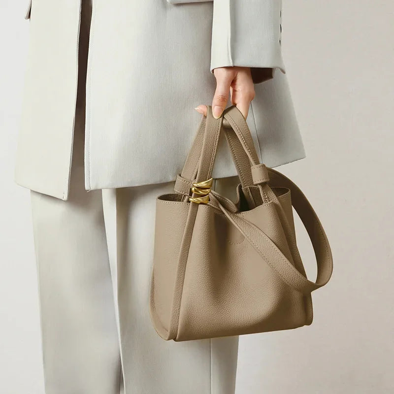 2024 New Women's Bag Bucket Bag Shoulder Bag Large Capacity Genuine Leather Portable Vegetable Basket Bags Luxury Handbags