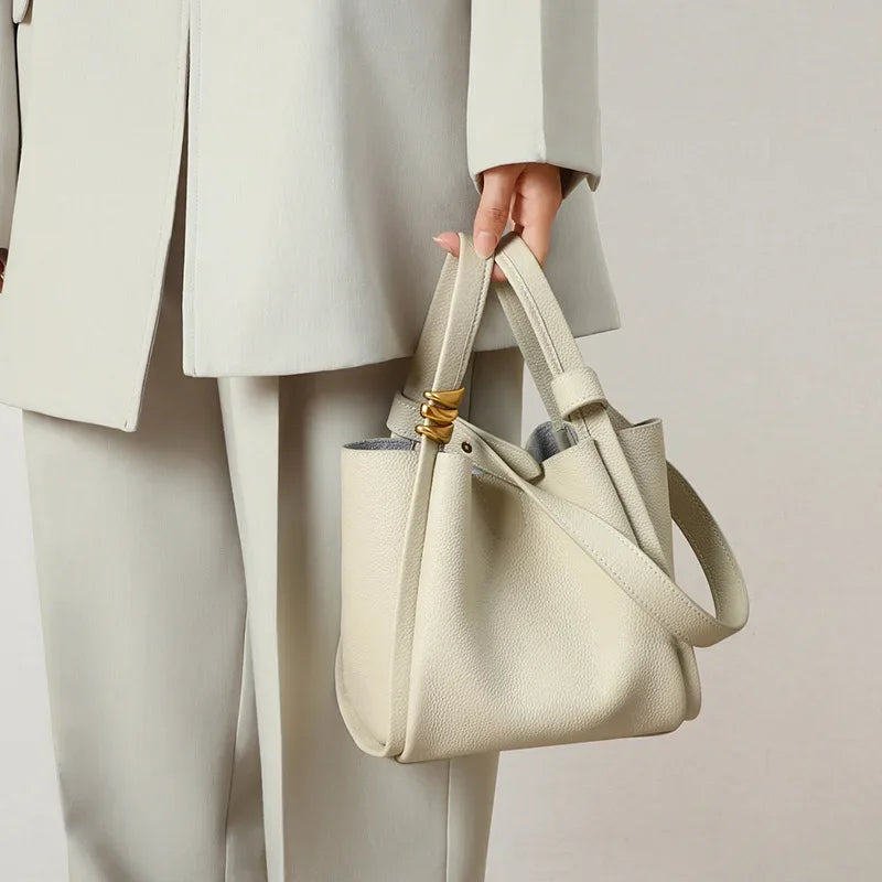 2024 New Women's Bag Bucket Bag Shoulder Bag Large Capacity Genuine Leather Portable Vegetable Basket Bags Luxury Handbags