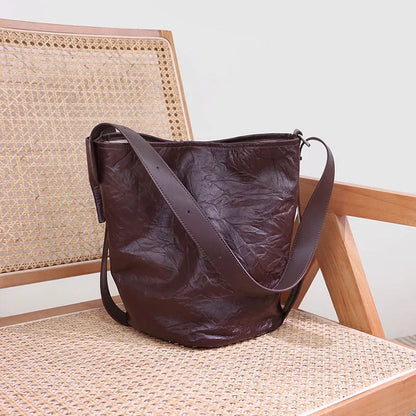 2024 Simple Minority Designer Genuine Leather Bucket Bag High Quality Large Capacity Commuter Tote Shoulder Bags Casual Bolsos