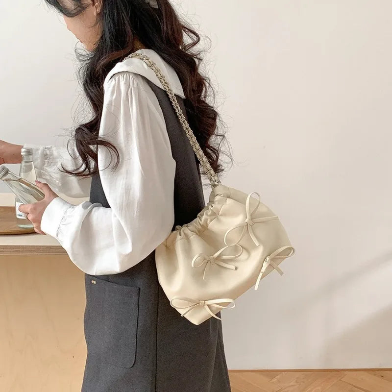2024 Spring New Bow Chain Bags Women Fresh Niche Soft Leather Folds Shoulder Bag Large Capacity Casual All-match Purses Bolsas